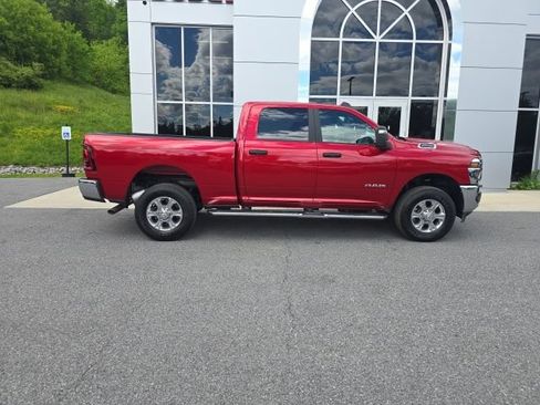 Used 2026 RAM 2500 Big Horn AWD/4WD image 8
