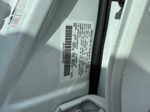 Used 2018 Nissan Rogue Sport S image 34