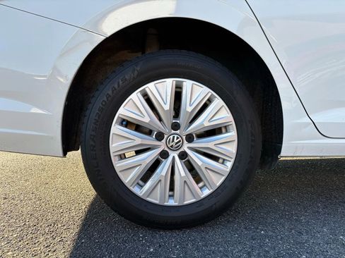 Used 2019 Volkswagen Jetta S w/ Driver Assistance Package image 22