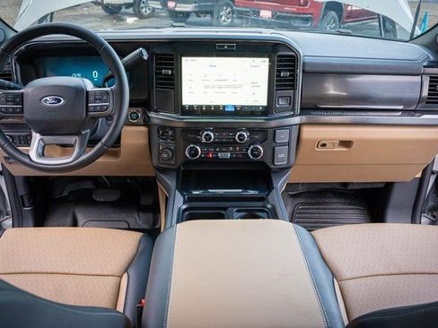 New 2026 Ford F350 Lariat image 32