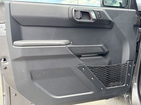 New 2025 Ford Bronco 4-Door image 10