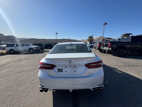 Used 2023 Toyota Camry XSE image 4