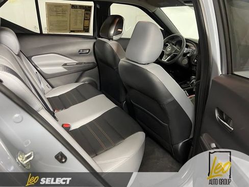 Used 2023 Nissan Kicks SR w/ SR Premium Package FWD image 20