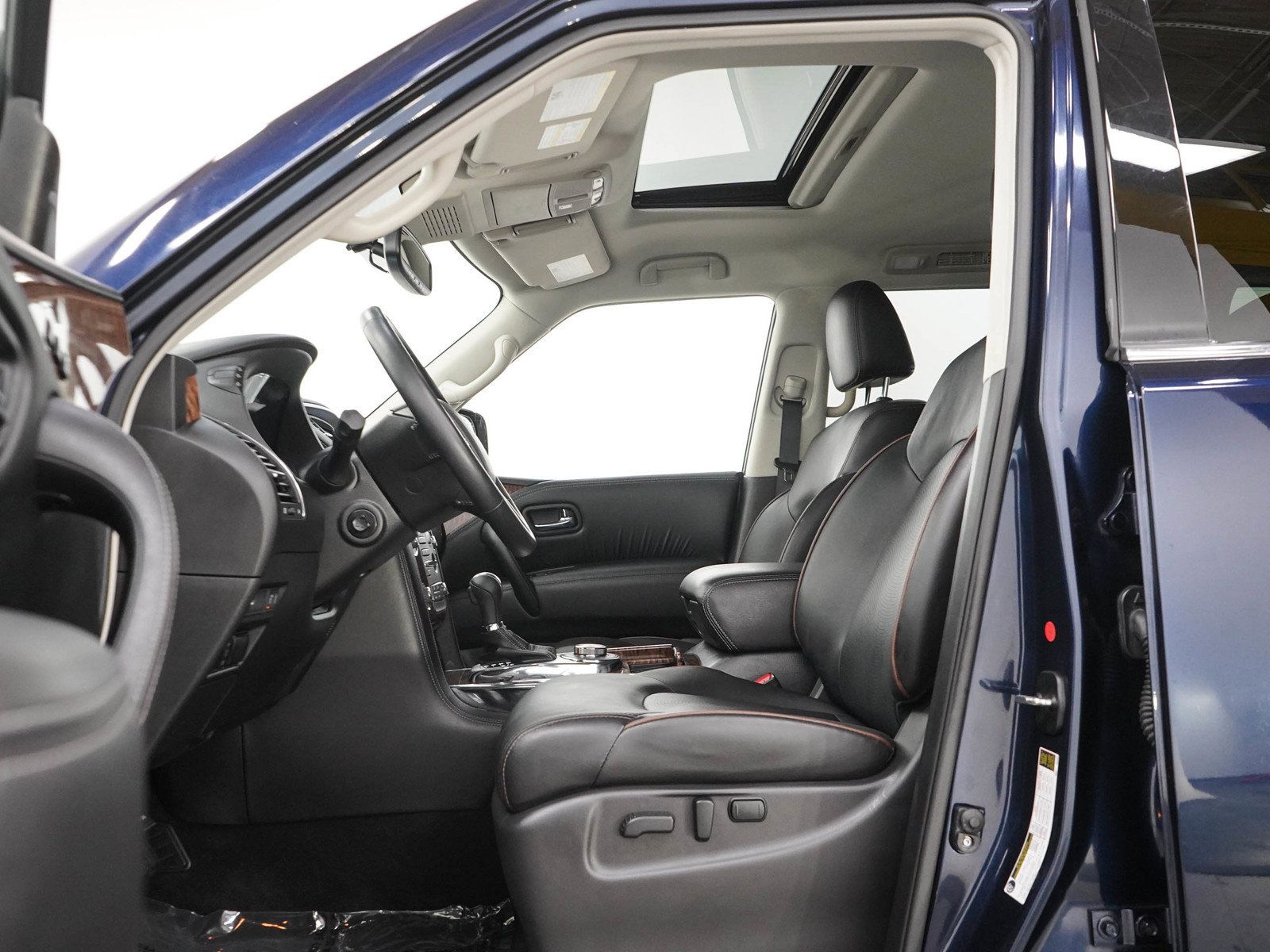Used 2020 Nissan Armada SL w/ Premium Package AWD/4WD image 23