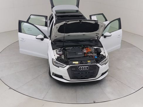 Used 2018 Audi A3 e-tron Prestige w/ Prestige Package FWD image 46