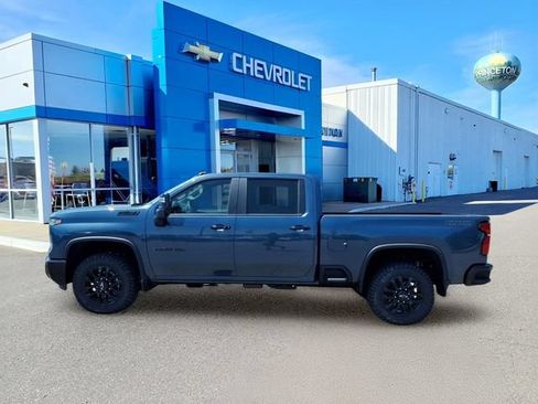 New 2026 Chevrolet Silverado 3500 LT w/ Trail Boss Package AWD/4WD image 7