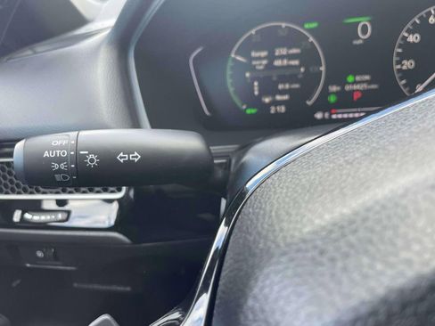 Certified 2025 Honda Civic Sport image 19