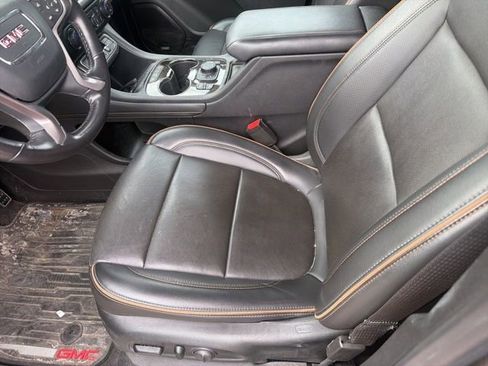 Used 2021 GMC Acadia AT4 w/ Trailering Package AWD/4WD image 5