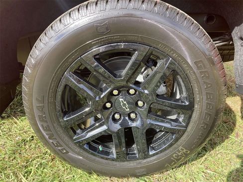 New 2026 Chevrolet Silverado 1500 Custom image 10