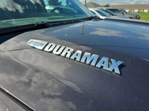 Used 2015 Chevrolet Silverado 2500 LTZ w/ Duramax Plus Package AWD/4WD image 3