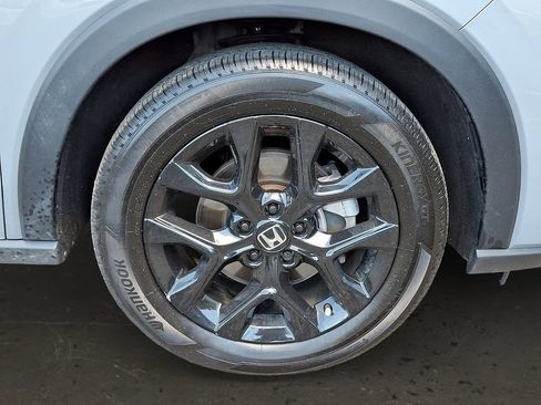 Used 2024 Honda HR-V Sport image 9