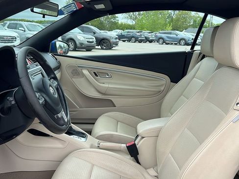 Used 2012 Volkswagen Eos Komfort image 8