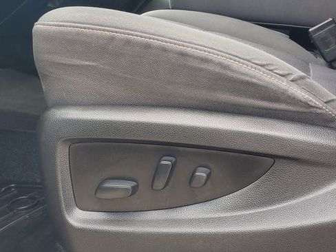 Used 2018 Chevrolet Silverado 1500 LT w/ All Star Edition AWD/4WD image 6