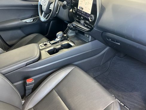 Certified 2025 Lexus NX 350h AWD w/ Accessory Package (Z2) image 20