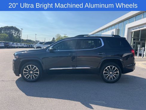 Used 2020 GMC Acadia Denali w/ Technology Package image 26