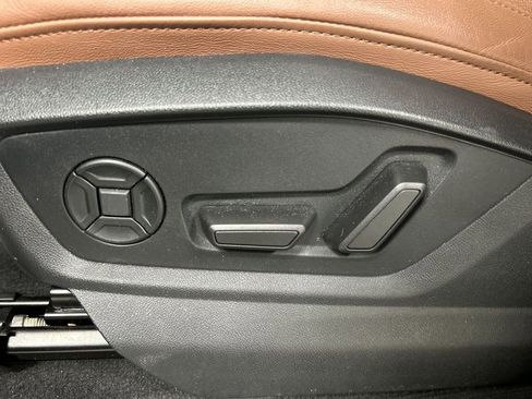 Used 2023 Audi Q7 3.0T Prestige w/ Prestige Package image 10