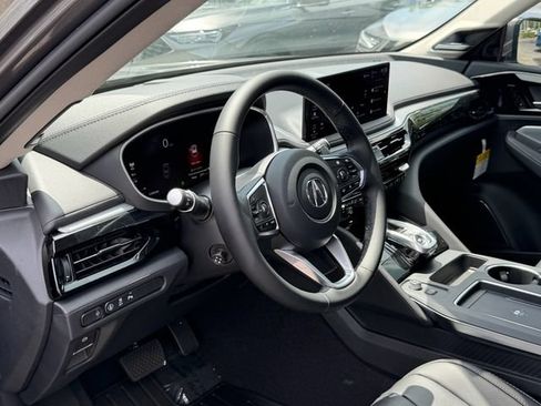 New 2026 Acura MDX w/ Technology Package FWD image 11