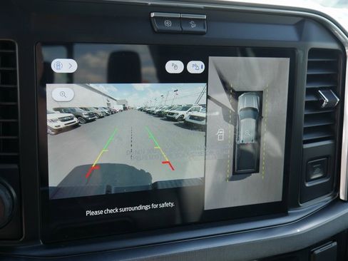 New 2025 Ford F350 Platinum w/ FX4 Off-Road Package image 5