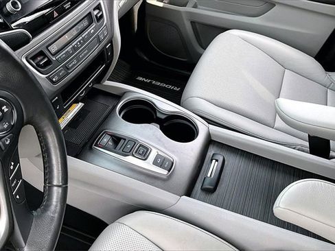 Used 2023 Honda Ridgeline RTL-E image 18