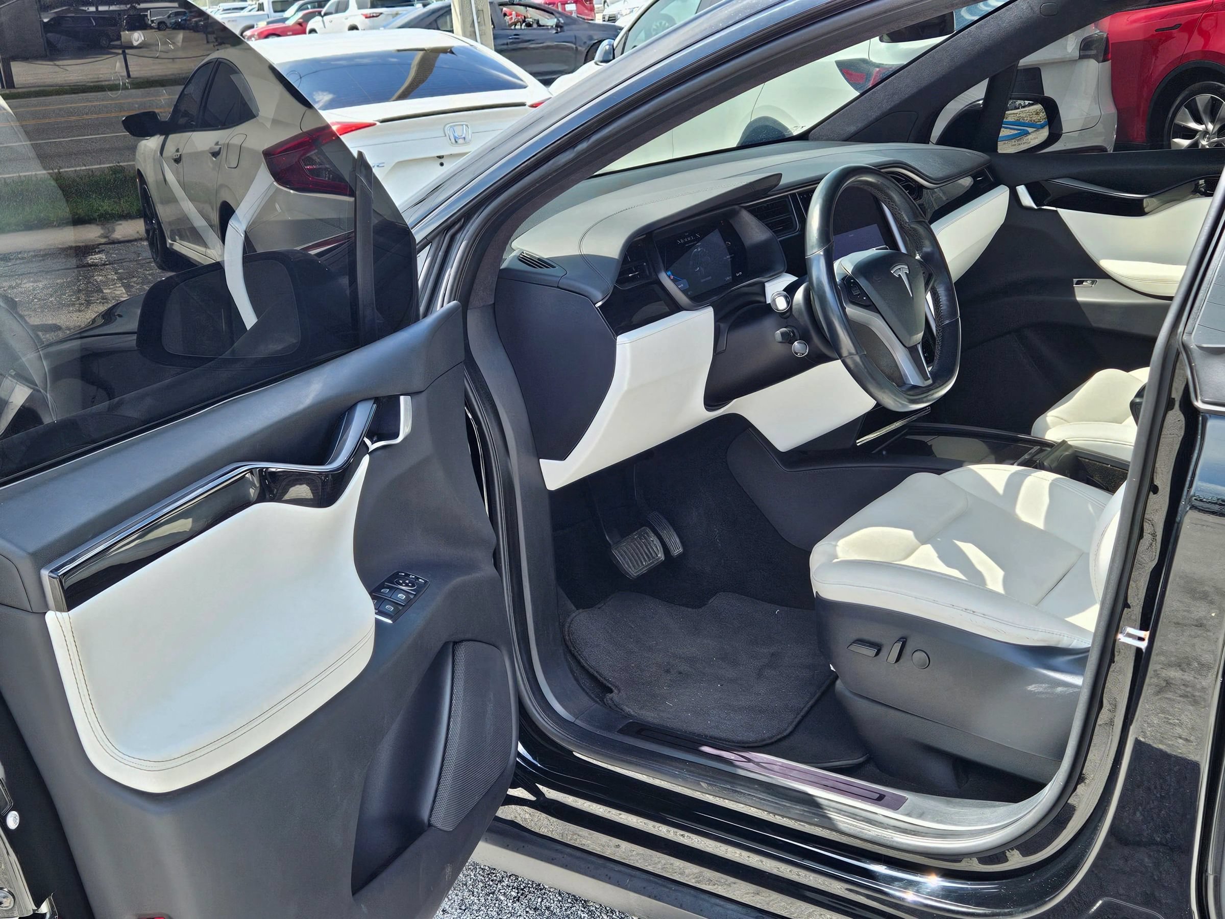 Used 2020 Tesla Model X AWD/4WD image 14