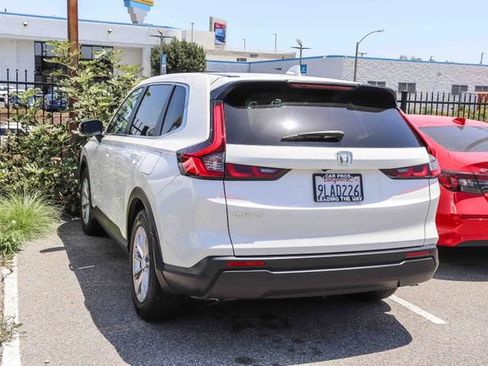 Used 2024 Honda CR-V EX image 11