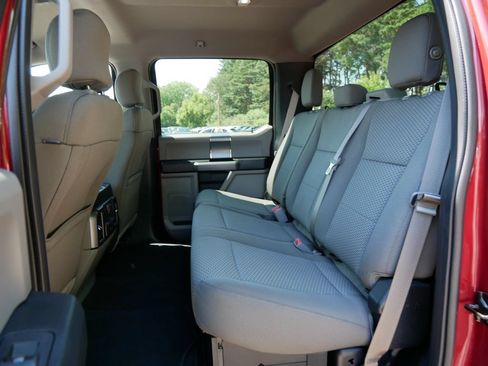 Certified 2017 Ford F250 XLT w/ XLT Premium Package AWD/4WD image 11