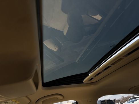 Used 2013 Volkswagen Jetta SE image 17