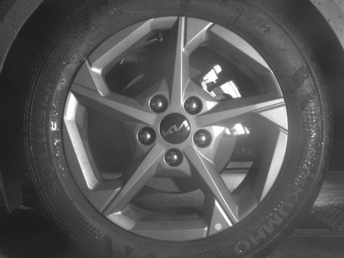 Used 2025 Kia K4 FWD image 14
