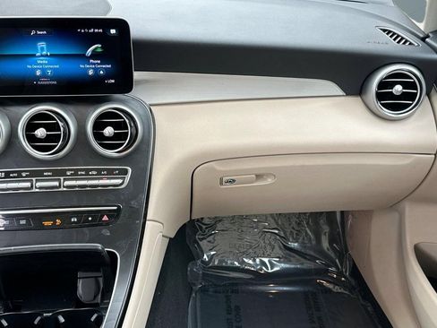 Used 2022 Mercedes-Benz GLC 300 4MATIC image 31