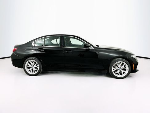 Used 2025 BMW 330i xDrive Sedan image 10