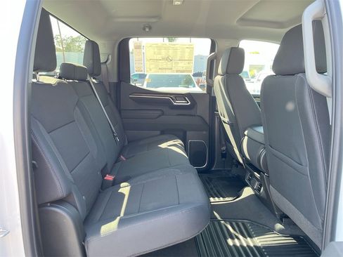 New 2025 Chevrolet Silverado 1500 LT image 27