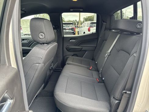 New 2026 GMC Canyon Elevation w/ Convenience Package image 33