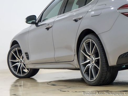 Used 2023 Genesis G70 2.0T RWD image 11