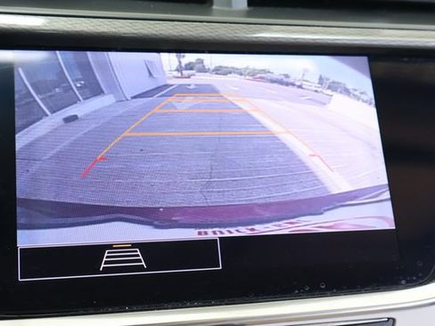 Used 2022 Buick Encore GX Select w/ Sport Touring Package FWD image 28