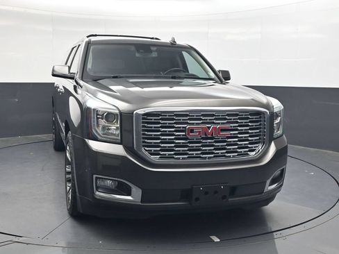 Used 2019 GMC Yukon XL Denali w/ Denali Ultimate Package RWD image 15