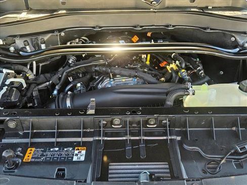 New 2026 Ford Explorer ST-Line w/ ST-Line Street Pack image 17