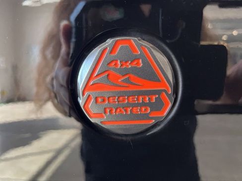 Certified 2022 Jeep Gladiator Mojave image 8