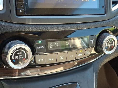 Used 2016 Honda CR-V EX-L image 18