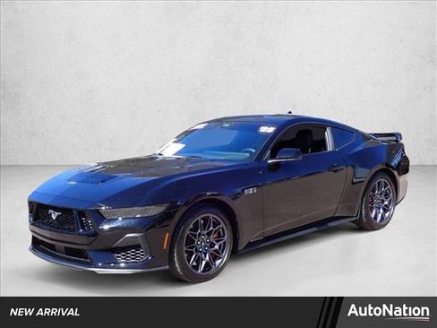 Used 2025 Ford Mustang GT Premium w/ GT Performance Package RWD image 1