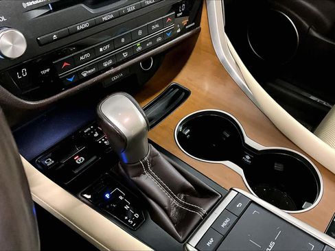 Used 2020 Lexus RX 450h AWD w/ Premium Package image 16