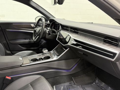 Used 2021 Audi A6 Premium Plus w/ Premium Plus Package image 32