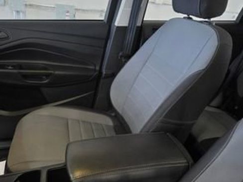 Used 2017 Ford Escape S image 19