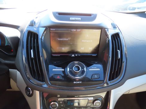 Used 2014 Ford C-MAX Energi SEL w/ Equipment Group 302A image 11