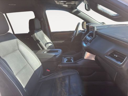 Used 2024 Chevrolet Tahoe Premier image 15