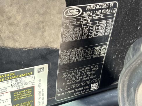 Used 2022 Land Rover Defender 110 S AWD/4WD image 35