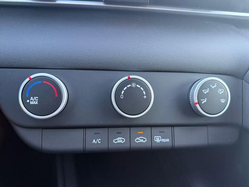 New 2026 Hyundai Elantra SE image 57