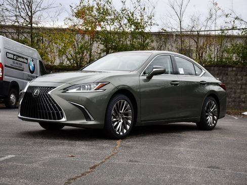 New 2025 Lexus ES 350 Luxury image 3