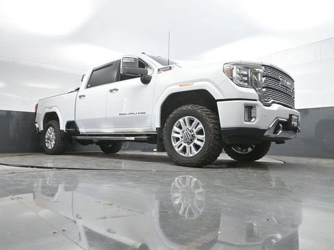 Used 2022 GMC Sierra 3500 Denali w/ Denali Ultimate Package AWD/4WD image 47