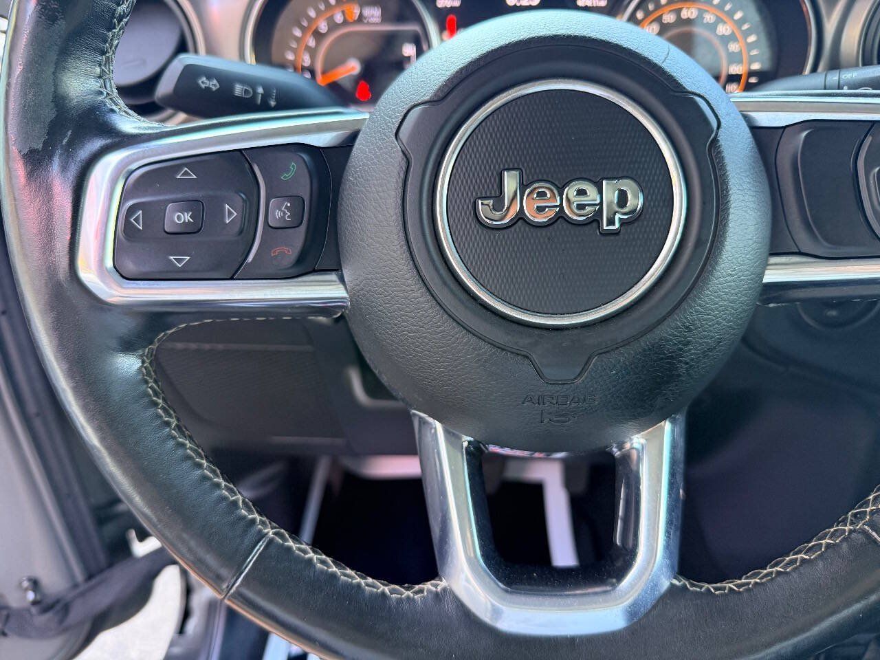Used 2020 Jeep Gladiator Sport w/ Quick Order Package 24S AWD/4WD image 24
