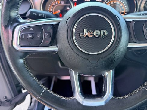 Used 2020 Jeep Gladiator Sport w/ Quick Order Package 24S AWD/4WD image 24